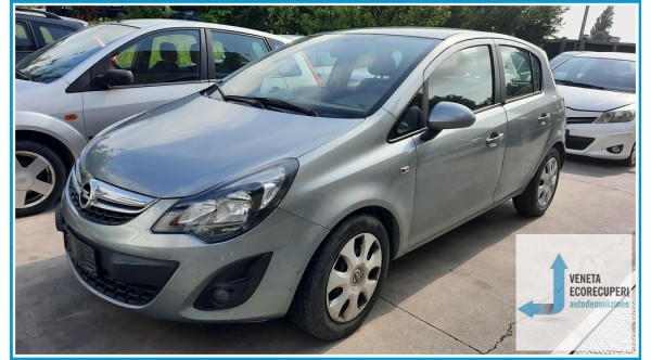 OPEL CORSA S07 del 2015 parti usate e ricambi - Tipo Motore A12XER