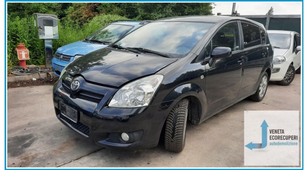 TOYOTA COROLLA VERSO  del 2009 parti usate e ricambi - Tipo Motore 2ADFTV