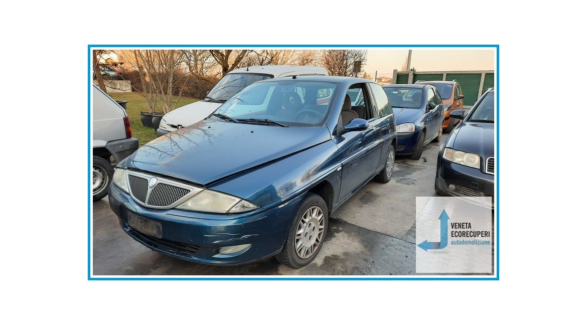 LANCIA Y  del 2003 parti usate e ricambi