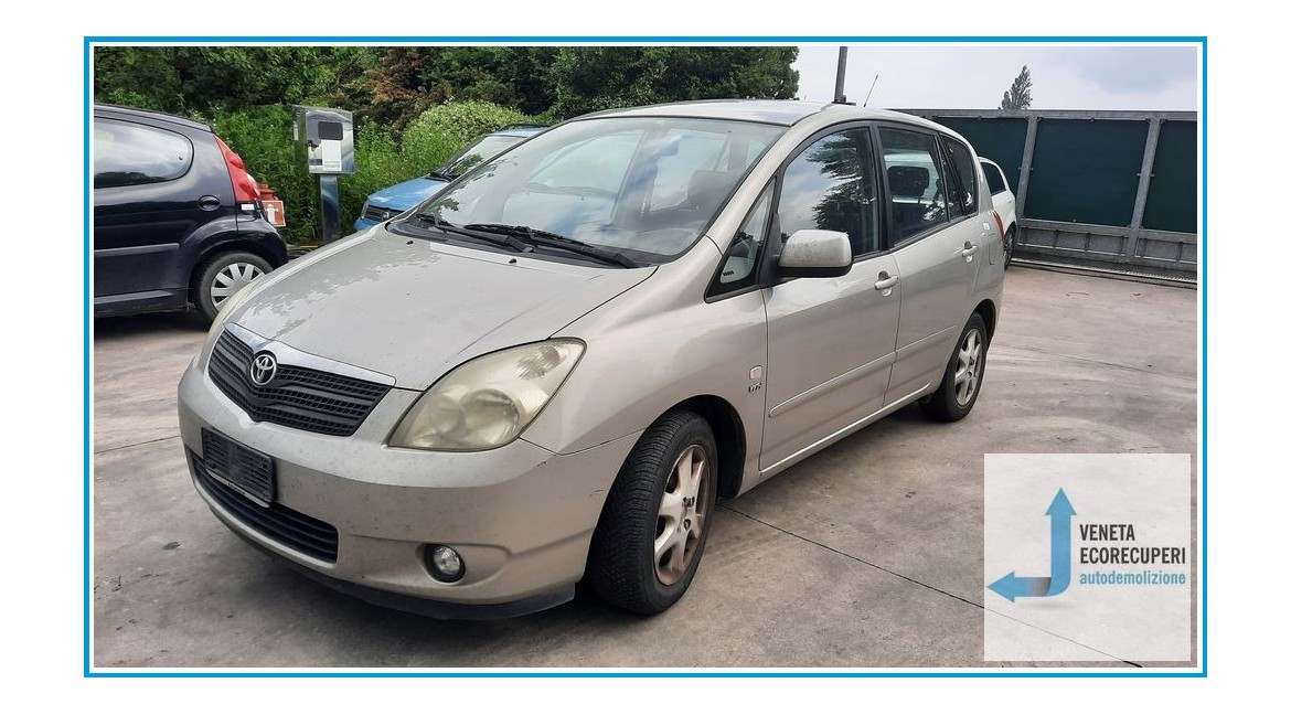 TOYOTA COROLLA 5p  del 2002 parti usate e ricambi - Tipo Motore 3ZZFE