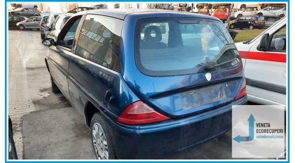 LANCIA Y  del 2003 parti usate e ricambi