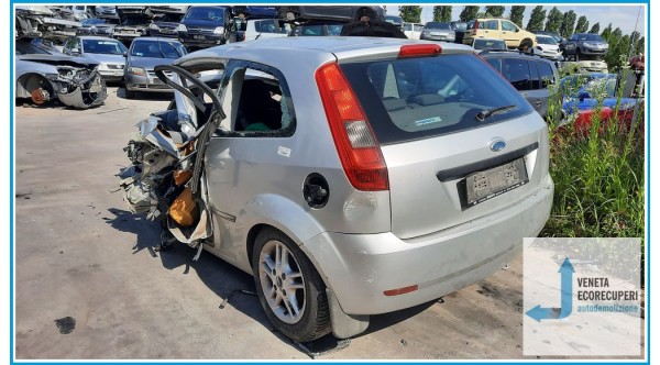 FORD FIESTA CBK del 2003 parti usate e ricambi - Tipo Motore FUJA