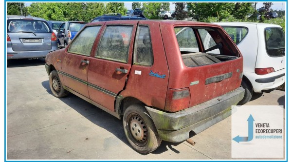 FIAT UNO  del 1994 parti usate e ricambi - Tipo Motore 156A2246