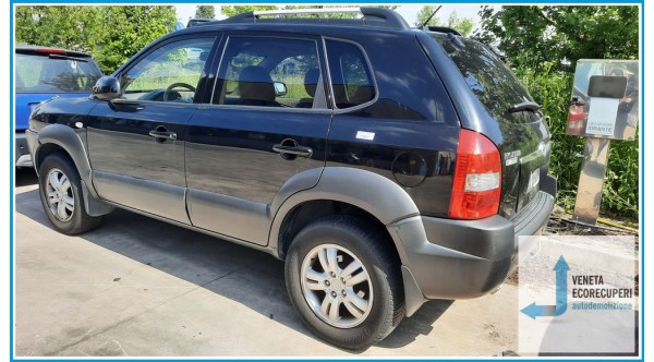 HYUNDAI TUCSON  del 2007 parti usate e ricambi - Tipo Motore D4EA
