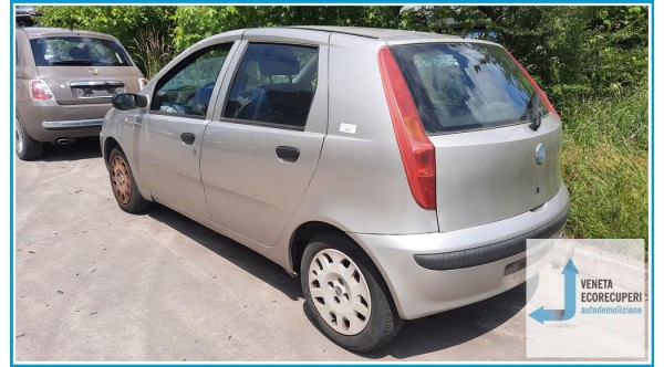 FIAT PUNTO 1N/1P del 2003 parti usate e ricambi - Tipo Motore 188A4000