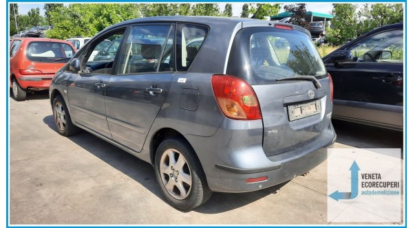 TOYOTA COROLLA 5p  del 2004 parti usate e ricambi - Tipo Motore 1CDFTV