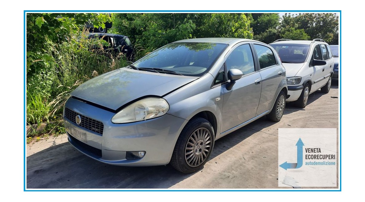 FIAT GRANDE PUNTO 2Y del 2007 parti usate e ricambi - Tipo Motore 199A2000
