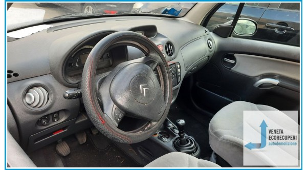 CITROEN C3 1a Serie  del 2004 parti usate e ricambi - Tipo Motore 8HX