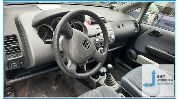 HONDA JAZZ 1a Serie  del 2005 parti usate e ricambi - Tipo Motore L12A1