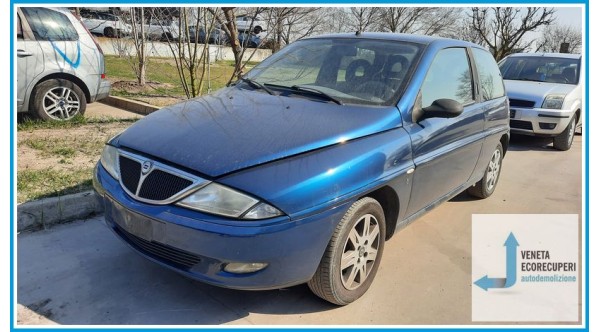 LANCIA Y  del 2001 parti usate e ricambi