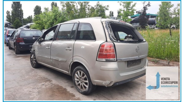 OPEL ZAFIRA A05 del 2008 parti usate e ricambi - Tipo Motore Z19DT