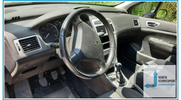 PEUGEOT 307  del 2006 parti usate e ricambi - Tipo Motore 9HX