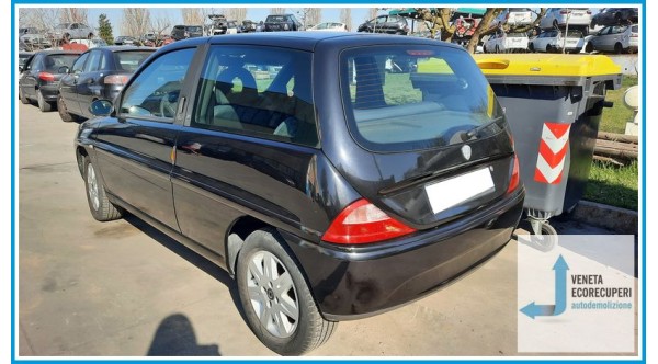 LANCIA Y  del 2003 parti usate e ricambi