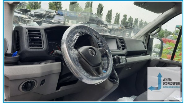 VOLKSWAGEN CRAFTER FURGONE  del 2018 parti usate e ricambi - Tipo Motore DAU