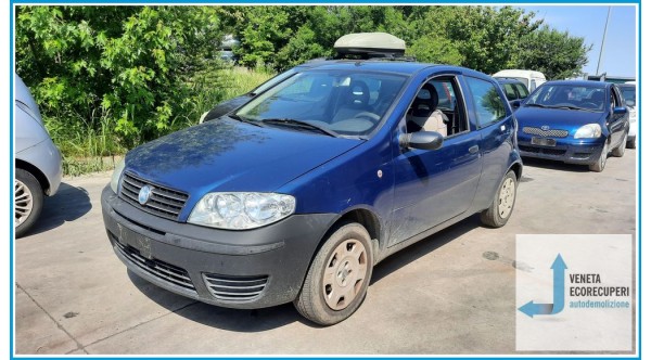FIAT PUNTO 2U del 2004 parti usate e ricambi - Tipo Motore 188A4000