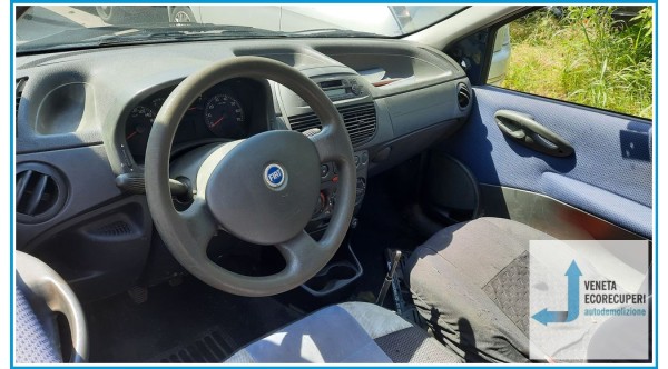 FIAT PUNTO 2U del 2004 parti usate e ricambi - Tipo Motore 188A4000