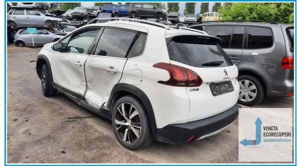 PEUGEOT 2008  del 2018 parti usate e ricambi - Tipo Motore YH01