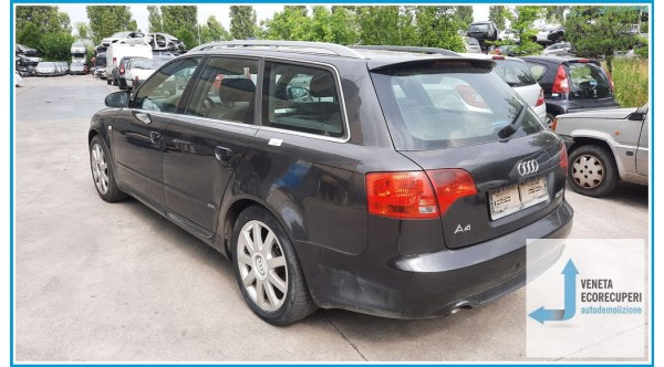 AUDI A4 8E del 2007 parti usate e ricambi - Tipo Motore BRD