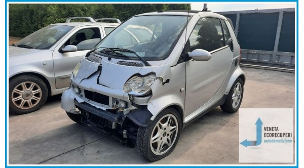 SMART CABRIO A450 del 2002 parti usate e ricambi