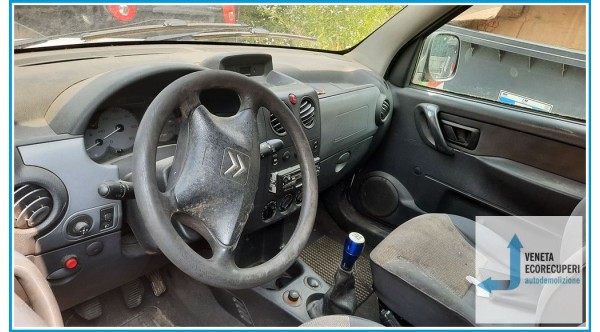 CITROEN BERLINGO  del 2003 parti usate e ricambi - Tipo Motore RHY