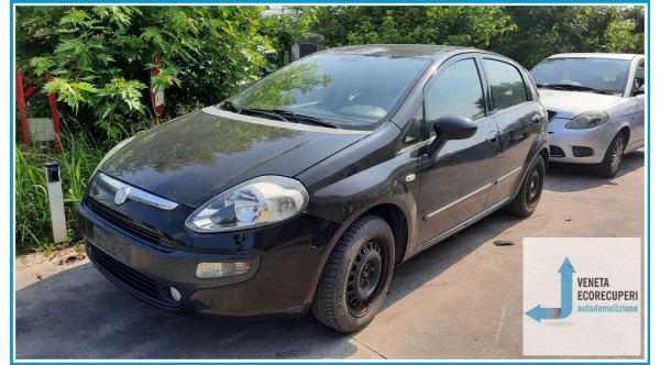 FIAT PUNTO EVO 3J del 2010 parti usate e ricambi - Tipo Motore 350A1000