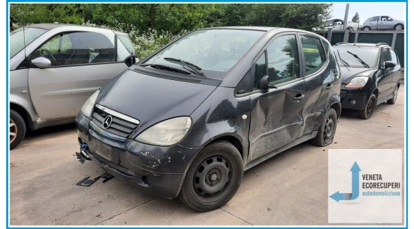 MERCEDES-BENZ Classe A W168 del 1999 parti usate e ricambi - Tipo Motore 668940
