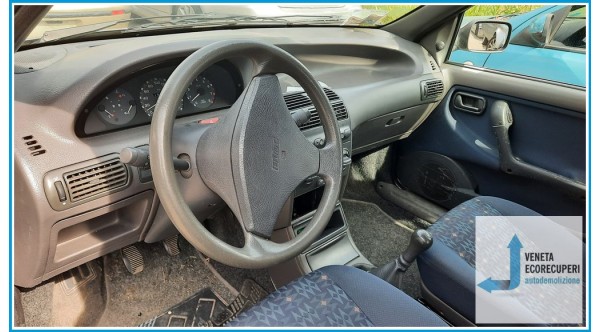 FIAT PUNTO 1a Serie  del 1997 parti usate e ricambi - Tipo Motore 176A8000