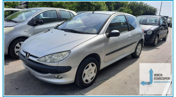PEUGEOT 206  del 2004 parti usate e ricambi - Tipo Motore KFW