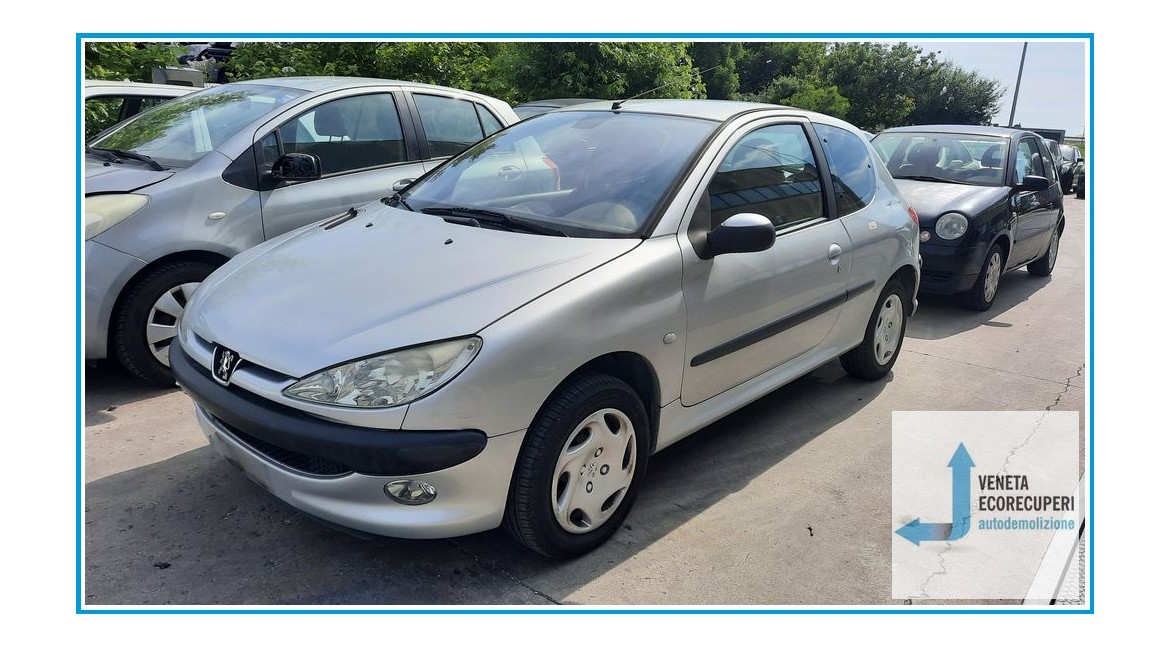PEUGEOT 206  del 2004 parti usate e ricambi - Tipo Motore KFW