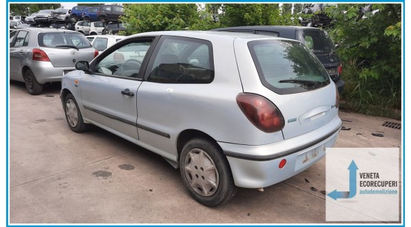 FIAT BRAVO 1U del 1998 parti usate e ricambi - Tipo Motore 182A3000