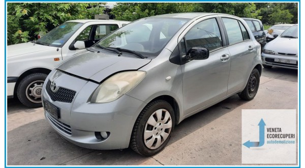 TOYOTA YARIS  del 2007 parti usate e ricambi - Tipo Motore 2SZFE