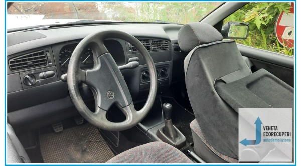VOLKSWAGEN GOLF 1H del 1994 parti usate e ricambi - Tipo Motore ABD