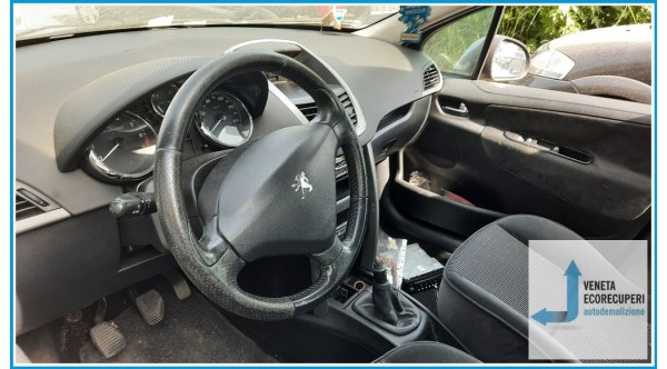 PEUGEOT 207  del 2006 parti usate e ricambi - Tipo Motore KFU
