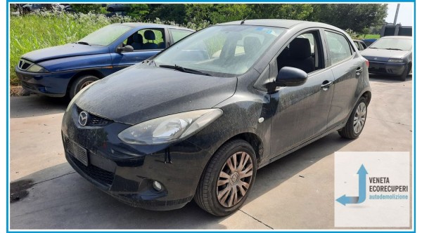 MAZDA Mazda 2 2a Serie  del 2007 parti usate e ricambi - Tipo Motore ZJ