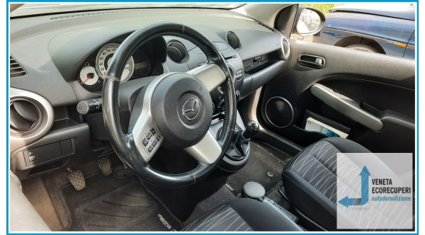 MAZDA Mazda 2 2a Serie  del 2007 parti usate e ricambi - Tipo Motore ZJ