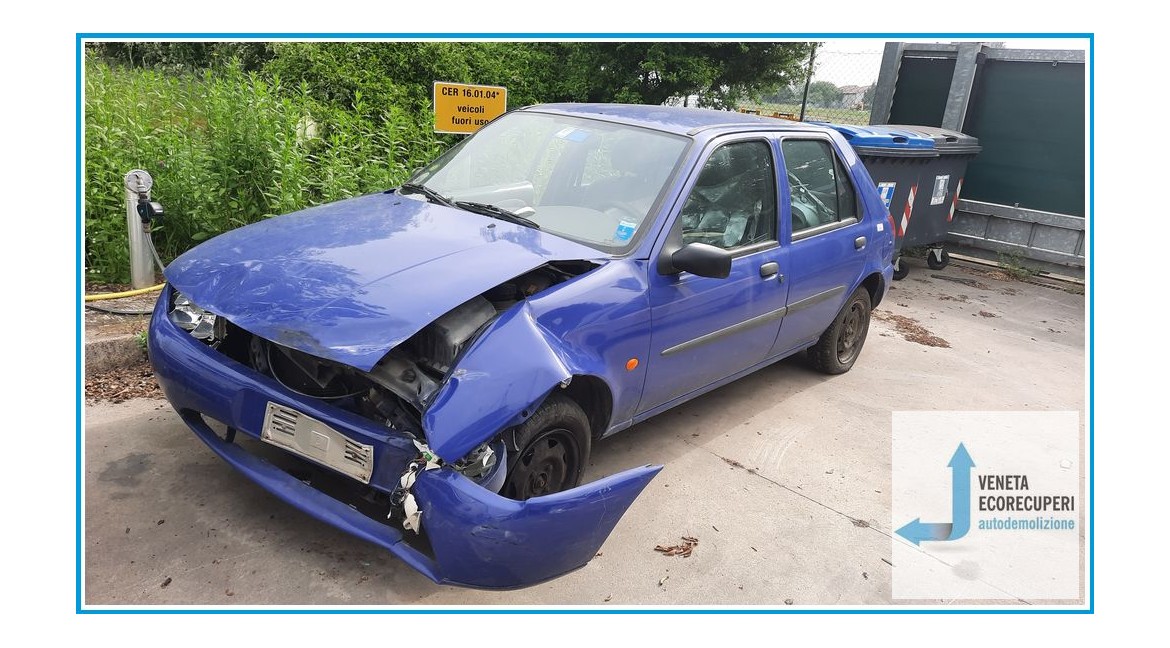 FORD FIESTA DX del 1999 parti usate e ricambi - Tipo Motore J4J