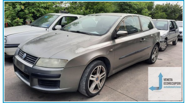 FIAT STILO 2V del 2005 parti usate e ricambi - Tipo Motore 192A1000