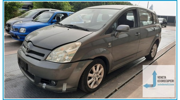 TOYOTA COROLLA VERSO  del 2005 parti usate e ricambi - Tipo Motore 1CDFTV