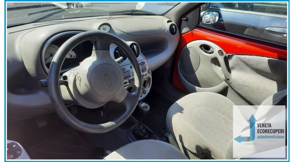 FORD KA CCQ del 1999 parti usate e ricambi - Tipo Motore J4K