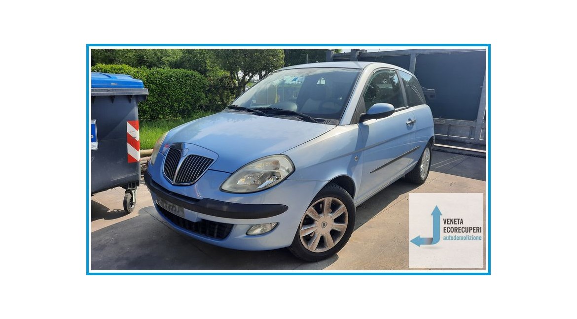 LANCIA YPSILON TE del 2006 parti usate e ricambi