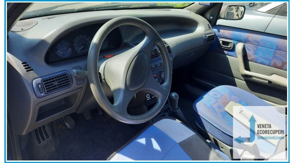 FIAT PUNTO 1a Serie  del 1999 parti usate e ricambi - Tipo Motore 176B4000