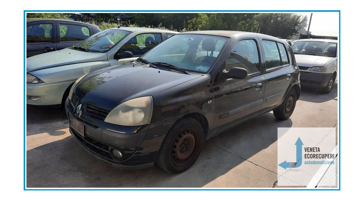 RENAULT CLIO 2a Serie  del 2004 parti usate e ricambi - Tipo Motore K9KA7
