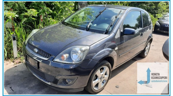 FORD FIESTA CBK del 2007 parti usate e ricambi - Tipo Motore FUJA