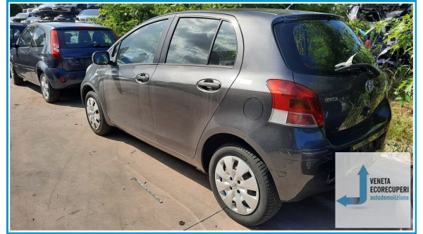 TOYOTA YARIS  del 2009 parti usate e ricambi - Tipo Motore 1NRFE