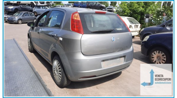 FIAT GRANDE PUNTO 2Y del 2006 parti usate e ricambi - Tipo Motore 199A4000