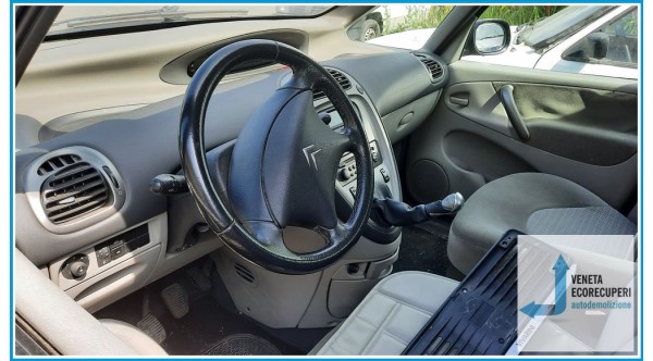 CITROEN XSARA PICASSO  del 2006 parti usate e ricambi - Tipo Motore 9HZ