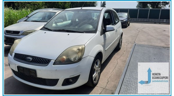 FORD FIESTA CBK del 2008 parti usate e ricambi - Tipo Motore FUJA