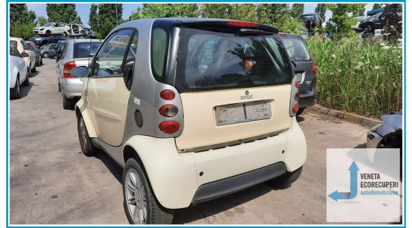 SMART COUPE' C450 del 2003 parti usate e ricambi - Tipo Motore 15