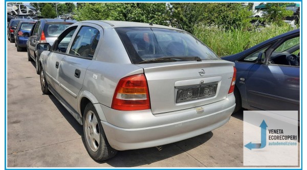 OPEL ASTRA T98 del 2000 parti usate e ricambi - Tipo Motore X14XE
