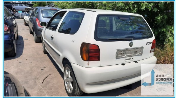 VOLKSWAGEN POLO 3a Serie  del 1999 parti usate e ricambi - Tipo Motore AEX